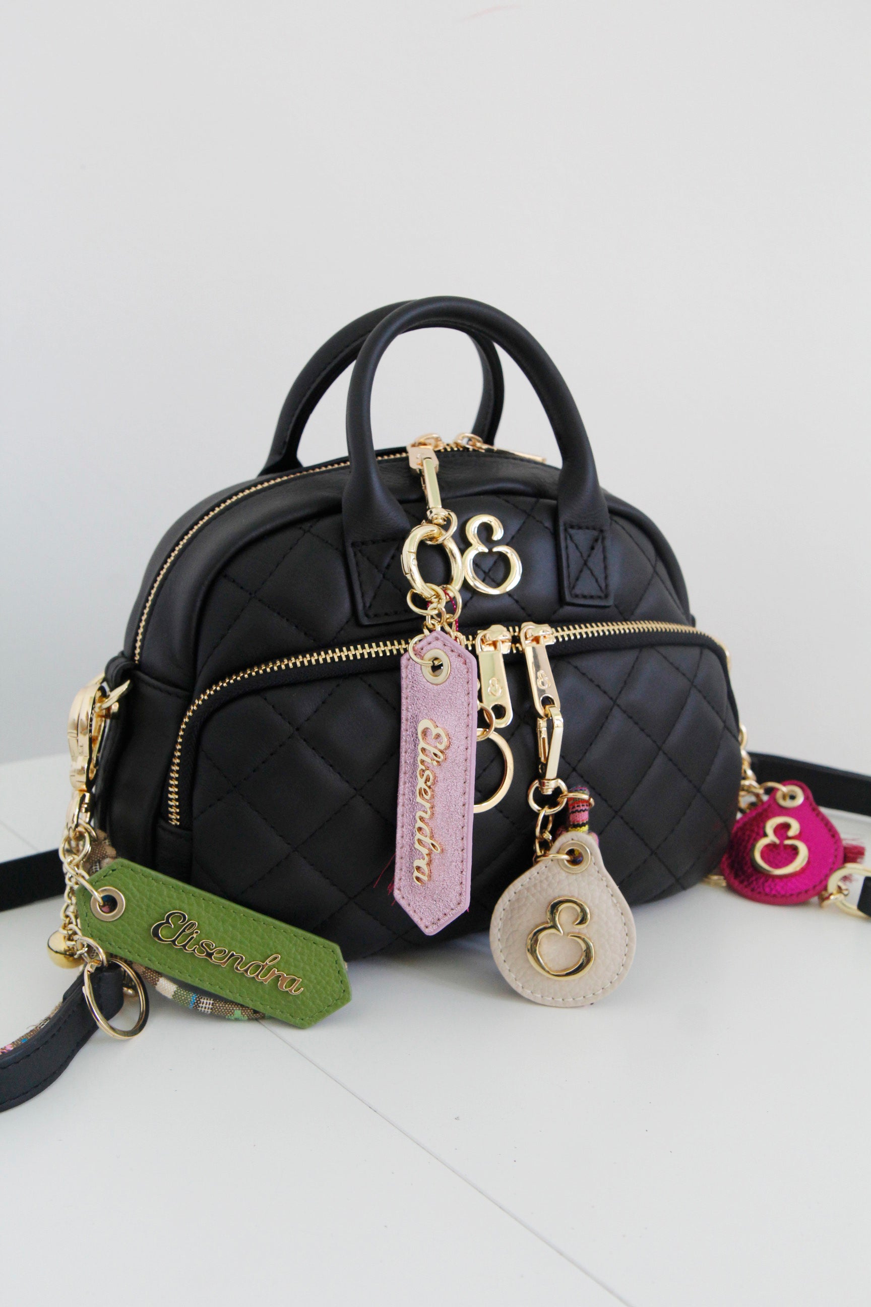 Porta chiavi Goccia con corda Nero Pelle Martellata Oro