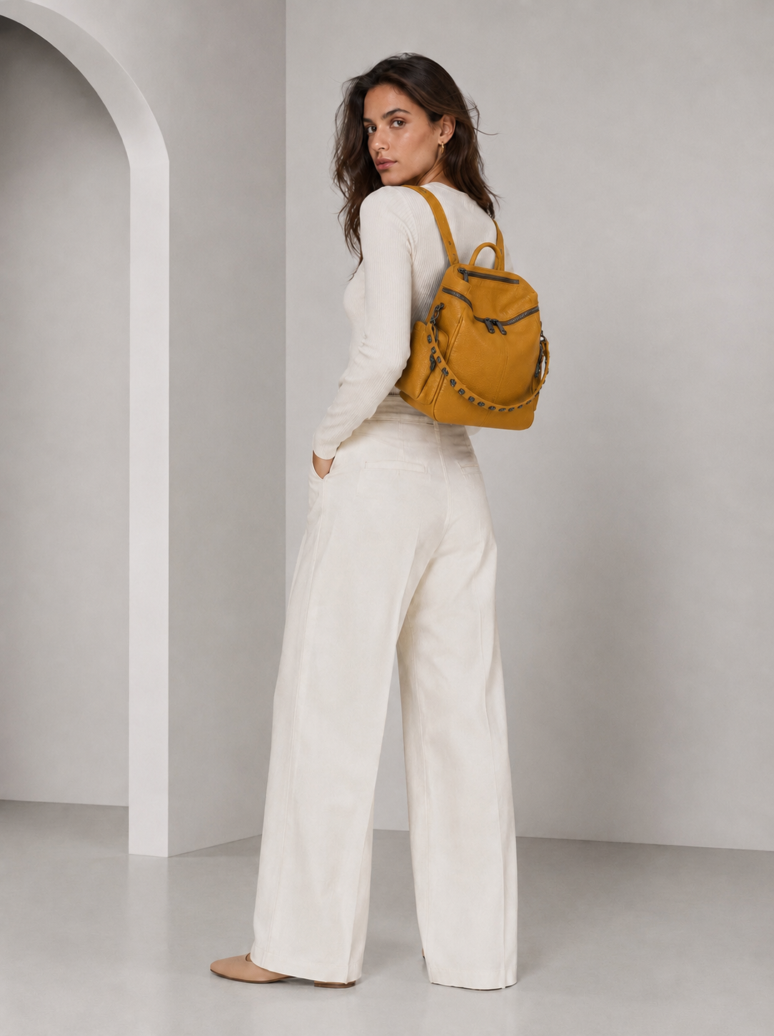 Zaino Saray Midi Curry Pelle Martellata Dark