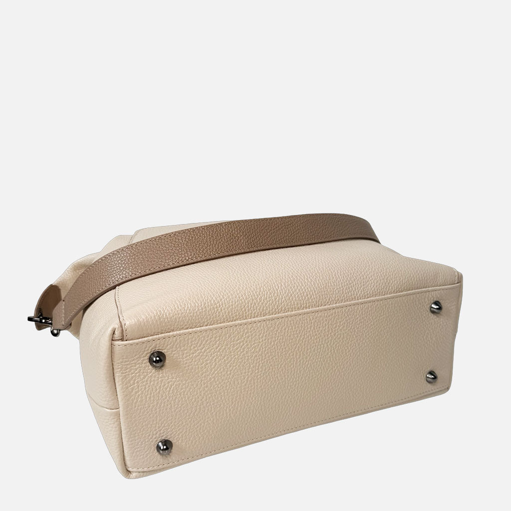 Borsa a mano City Burro Pelle Martellata Dark - Elisendra®