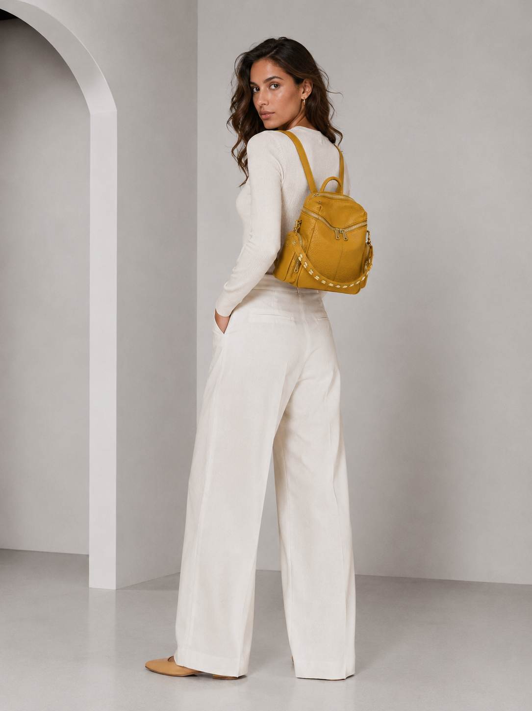 Zaino Saray Mini Curry Pelle Martellata Oro