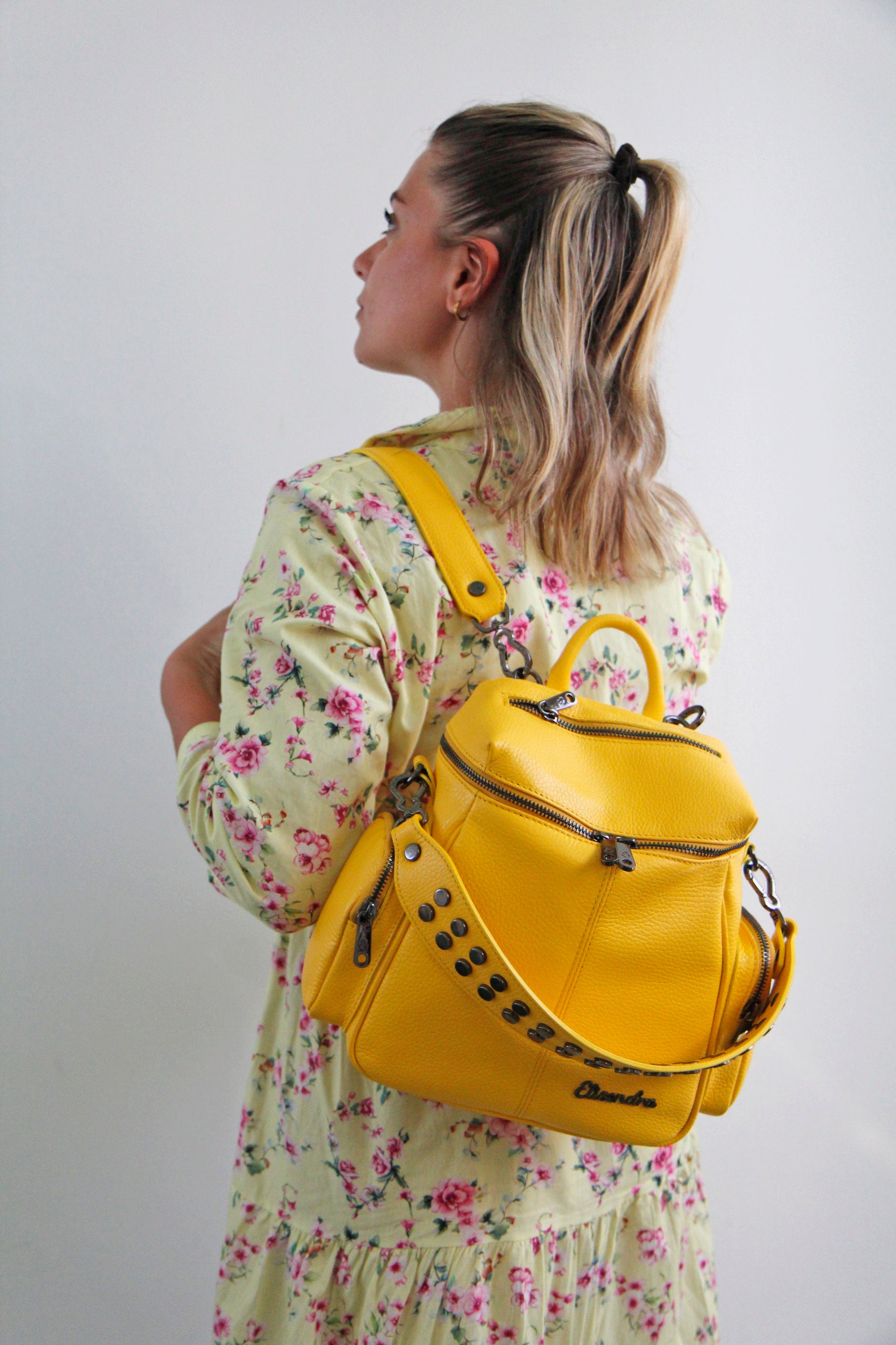 Zaino Saray Midi Limone Pelle Martellata Dark