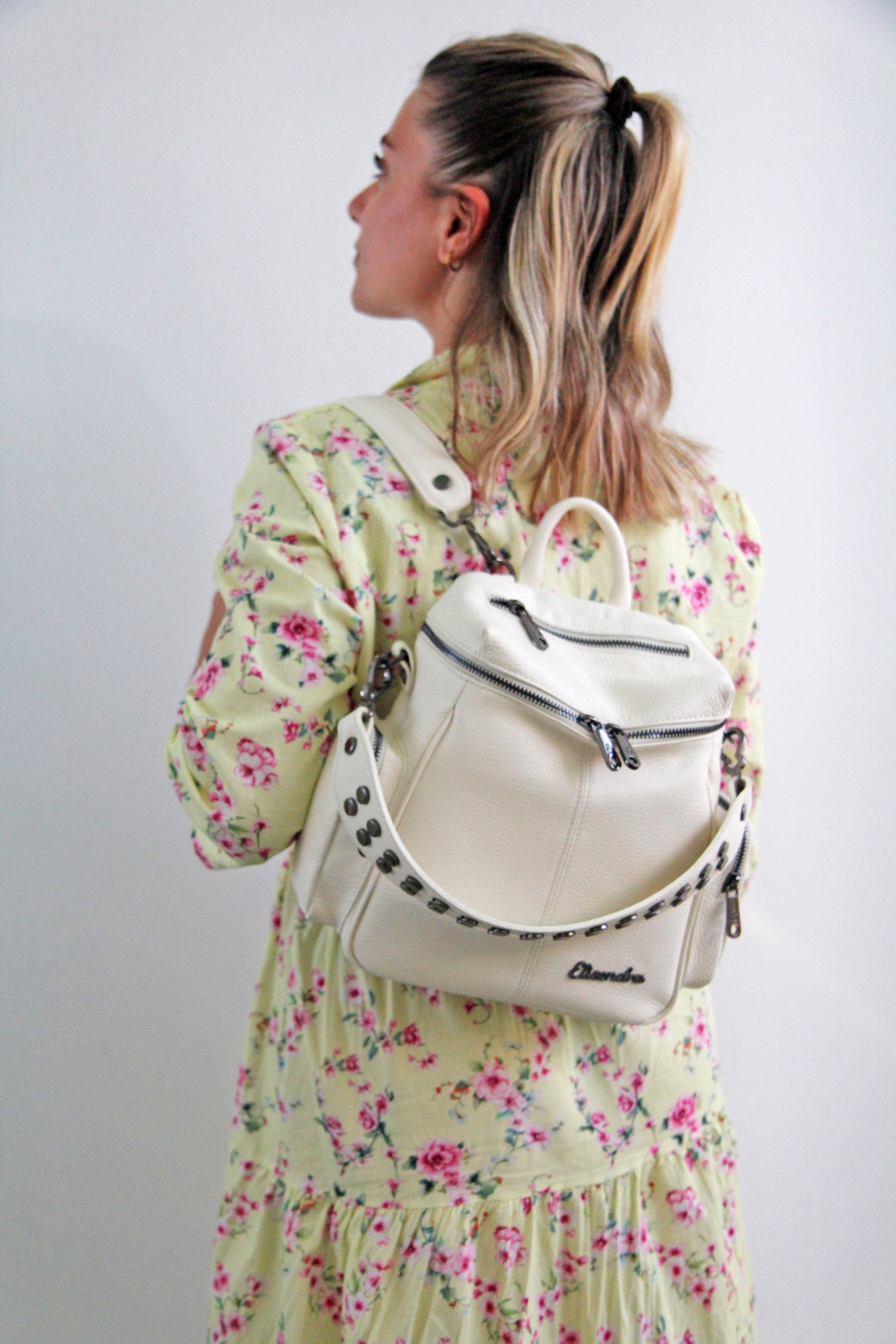 Zaino Saray Midi Milk Pelle Martellata Dark